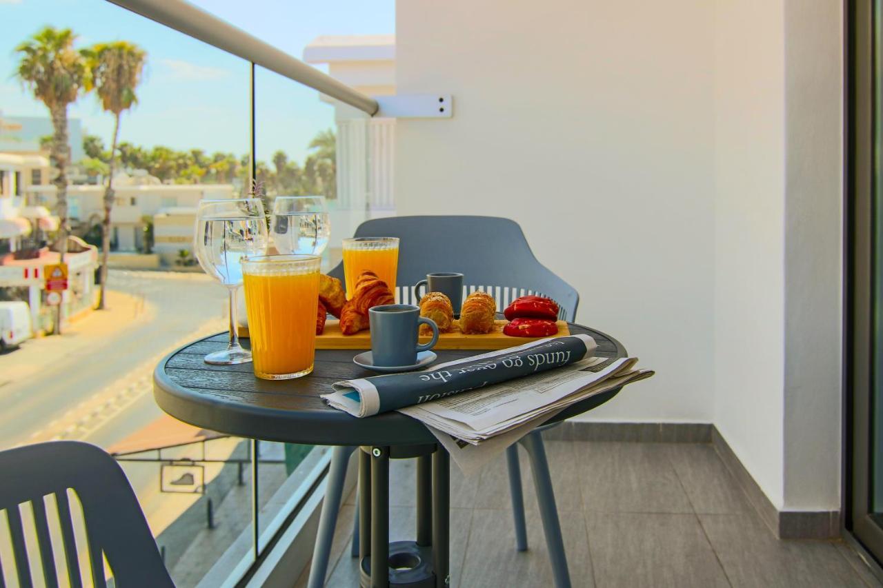 Phaedrus Living: Seaside Luxury Flat Athina 115 Apartment Paphos Bagian luar foto